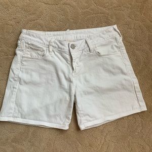True Religion White Jean Shorts size 29